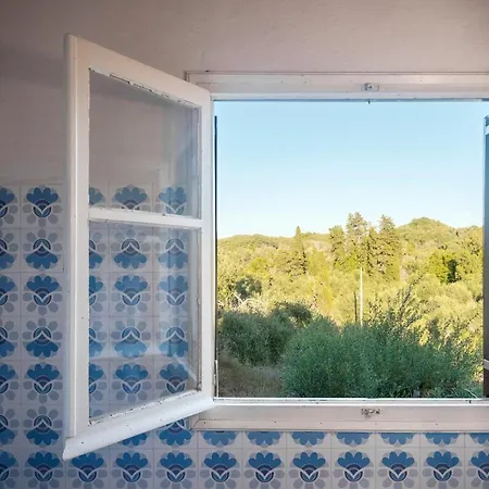 Corfu בית הארחה 3*