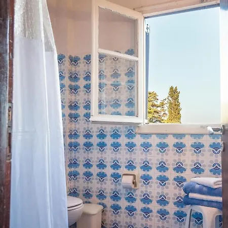 בית הארחה Corfu