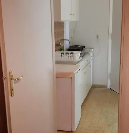 בית הארחה Corfu