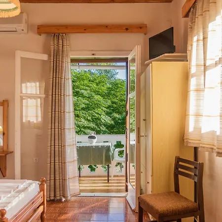 Pensjonat Corfu Vitaládes